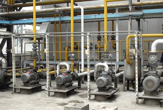 ���̰���